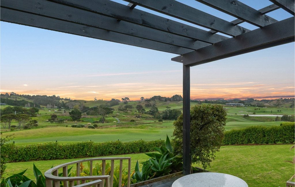 67 GRAYSON Road, Wainui, Wainui - Carousel 1