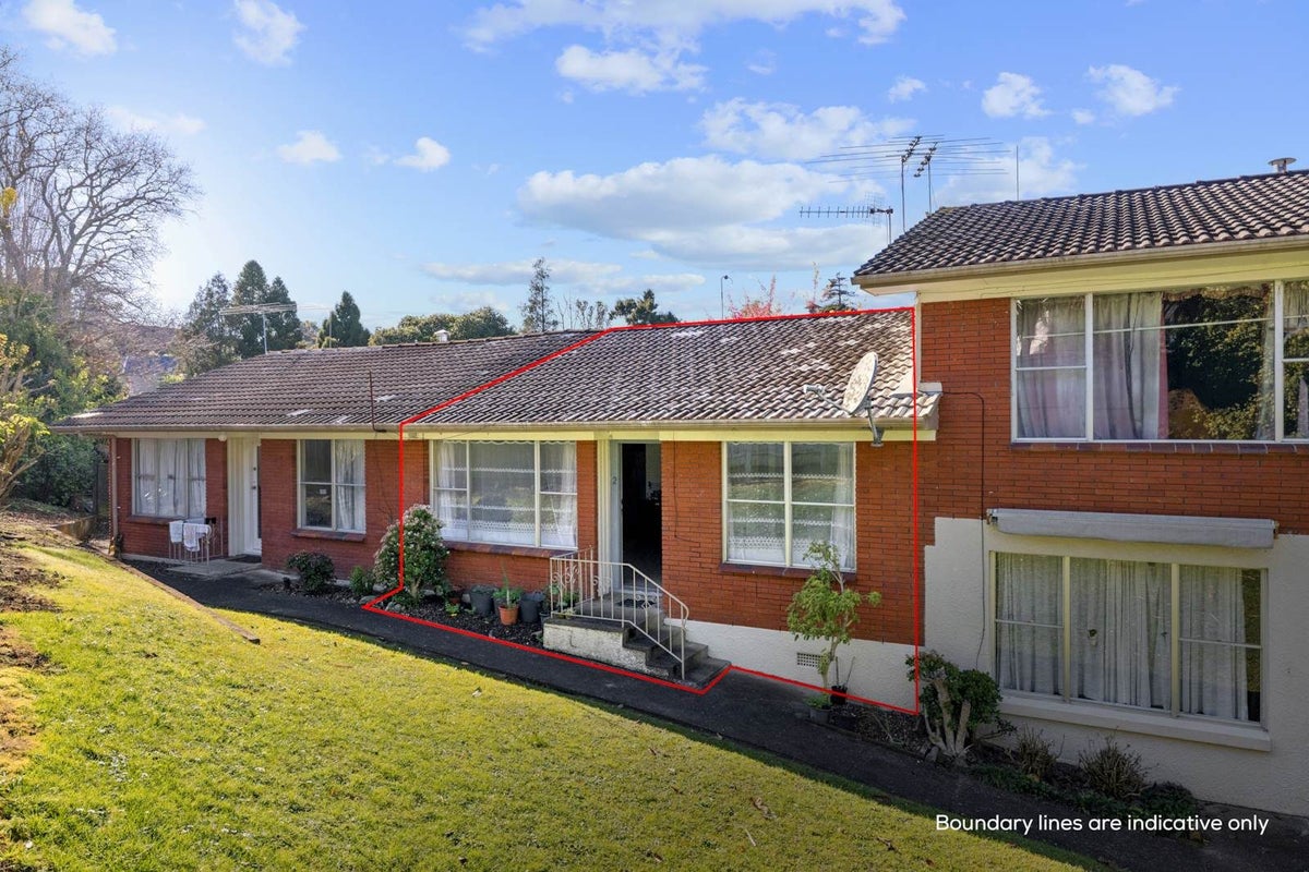 2/26 Cotter Avenue, Remuera, Auckland - Carousel 1
