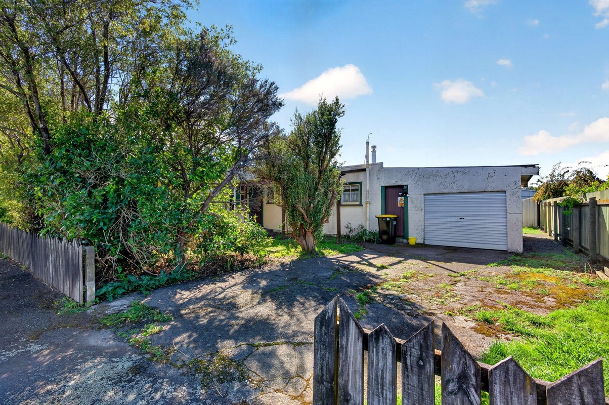 57 Harley Street, Solway, Masterton - Carousel 21