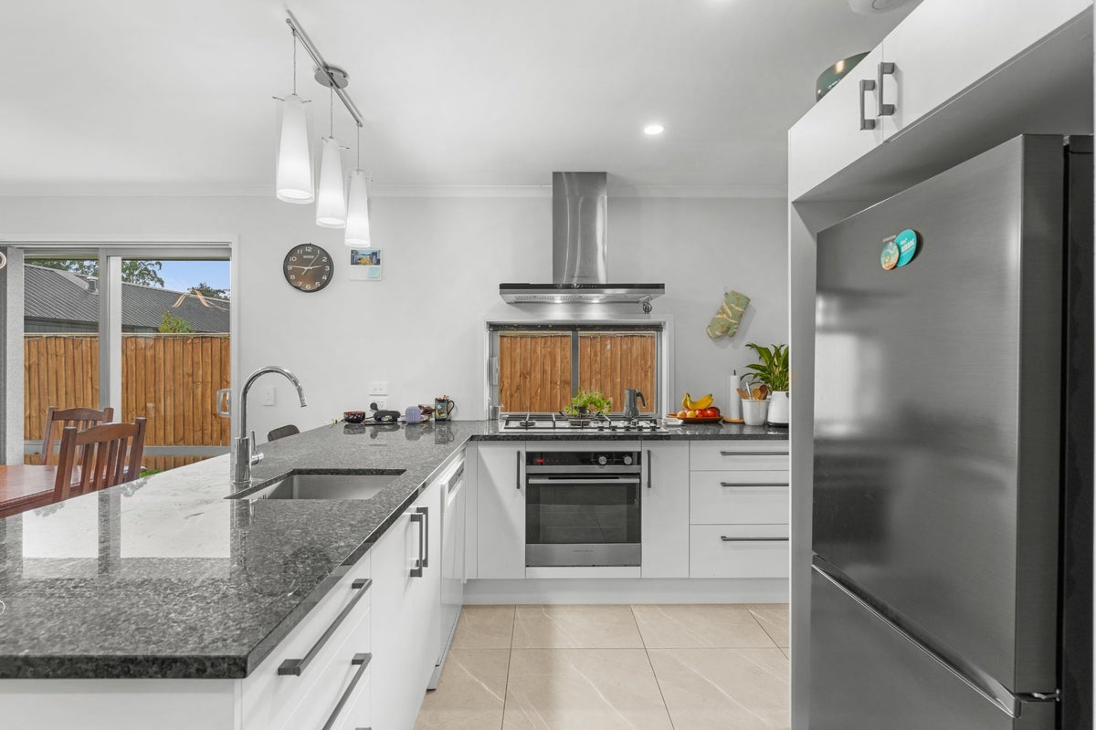8 Foden Lane, Halswell, Christchurch - Carousel 2