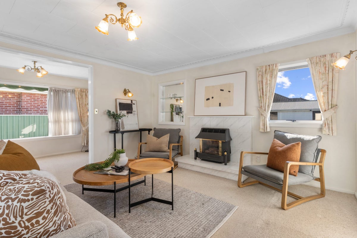 2 Kevin Street, Hoon Hay, Christchurch - Carousel 2