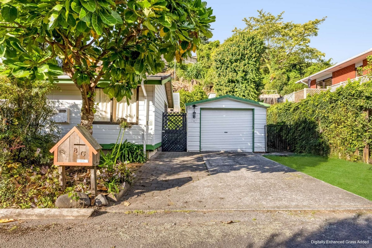 8G Nevada Drive, Merrilands, New Plymouth - Carousel 1
