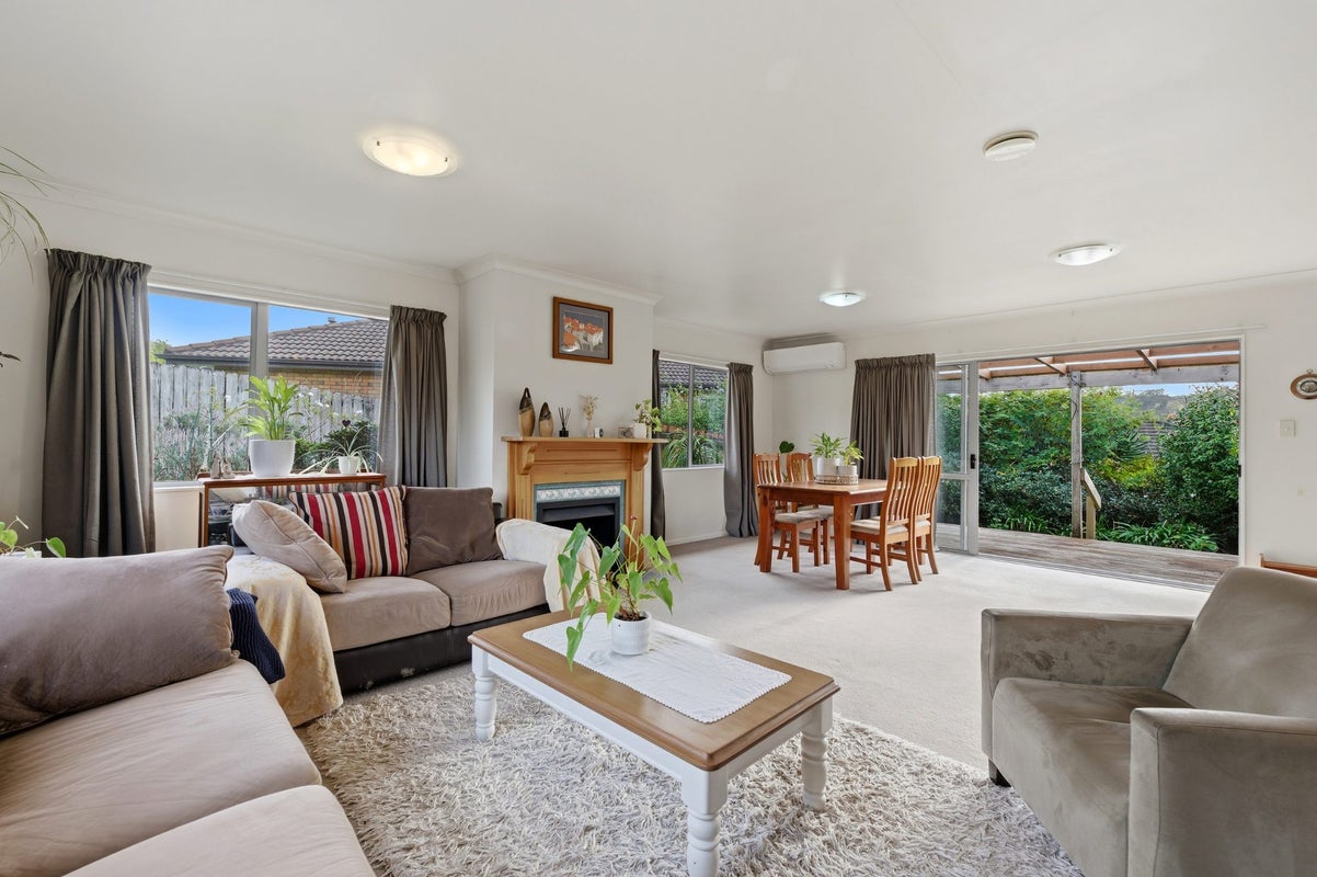 19 Cabeleigh Drive, Helensville, Helensville - Carousel 2