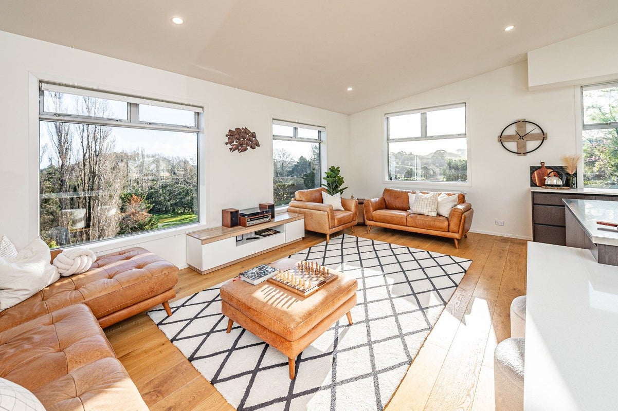 12A Montgomery Road, Otamatea, Whanganui - Carousel 2