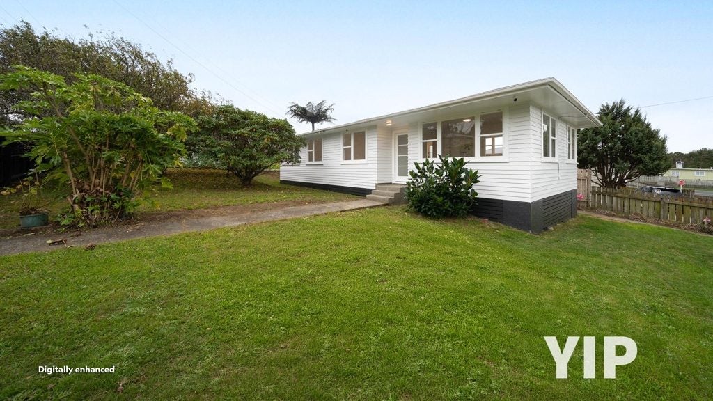 133 Driver Crescent, Cannons Creek, Porirua - Carousel 1