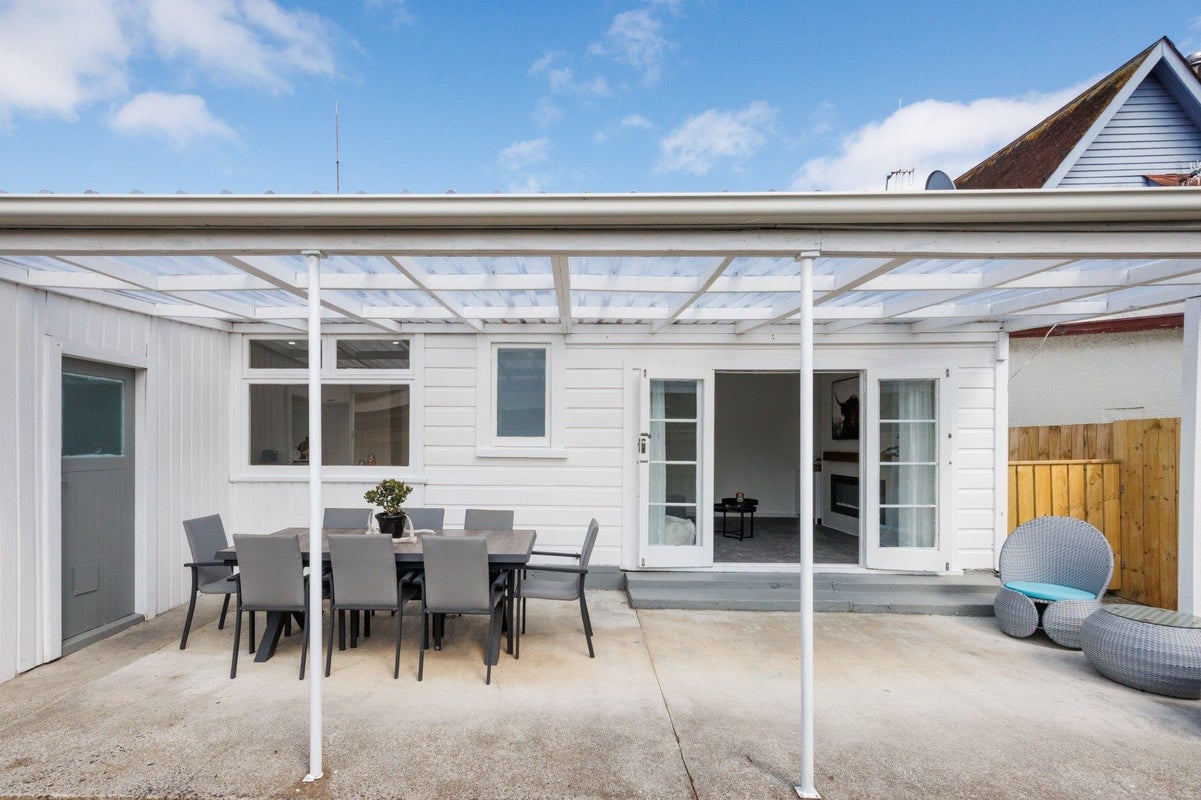 173 Botanical Road, Takaro, Palmerston North - Carousel 14