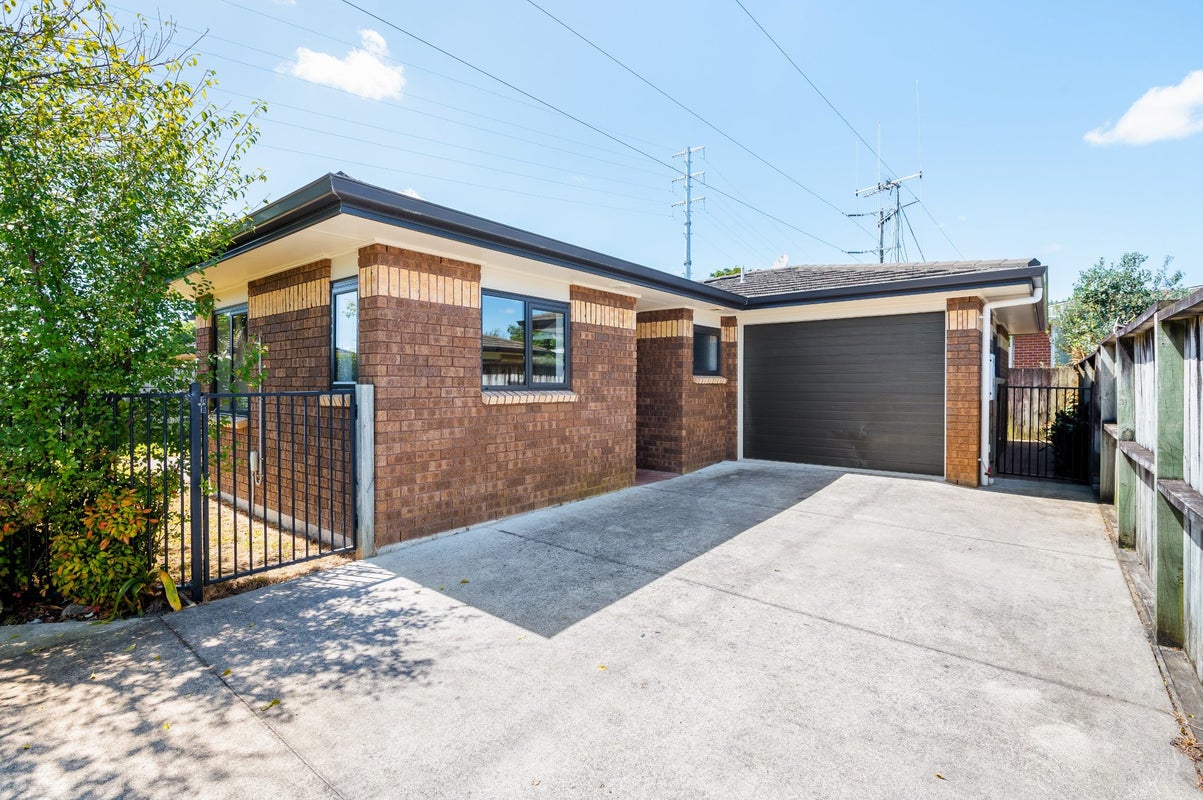 10F Yorkshire Road, Silverdale, Hamilton - Carousel 1