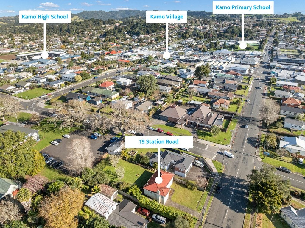 19 Station Road, Kamo, Whangarei - Carousel 13