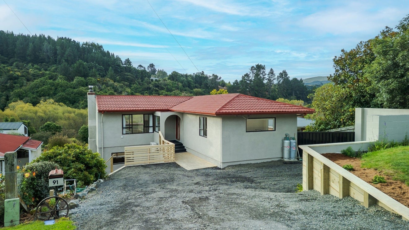 91 Martin Road, Fairfield, Dunedin - Carousel 2