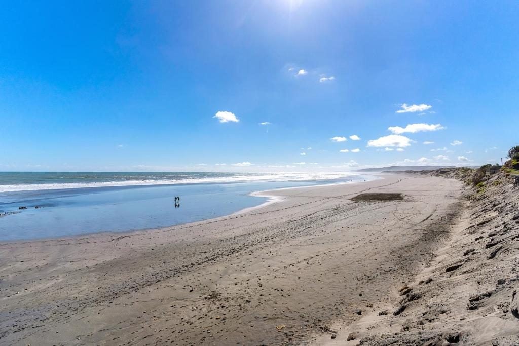 130 Maunsell Road, Port Waikato, Port Waikato - Carousel 23