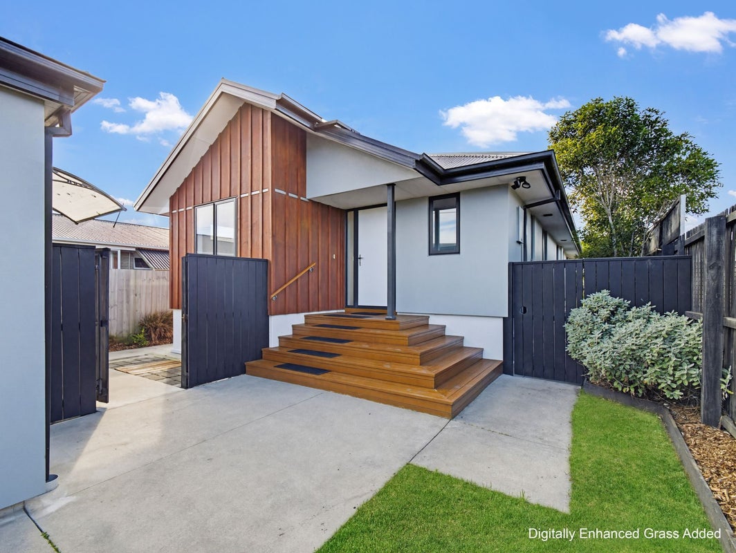 357 Estuary Road, South New Brighton, Christchurch - Carousel 1