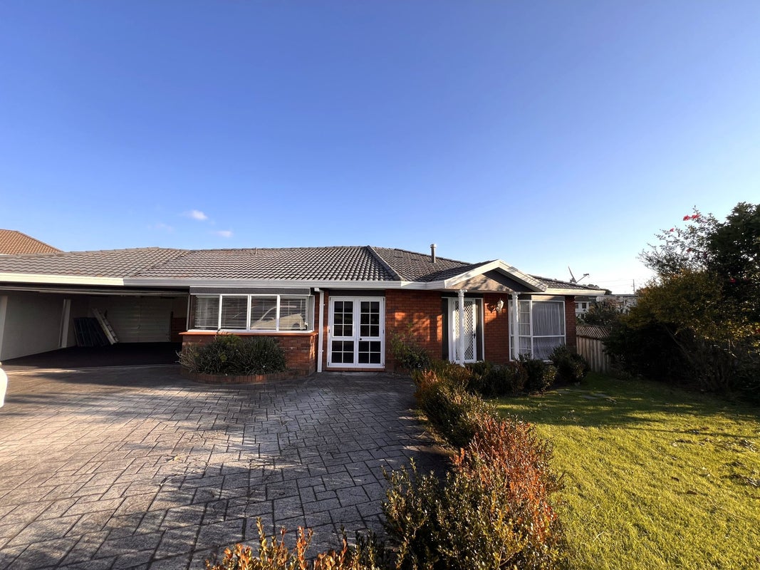 19 PERCIVAL Avenue, Matua, Tauranga - Carousel 1
