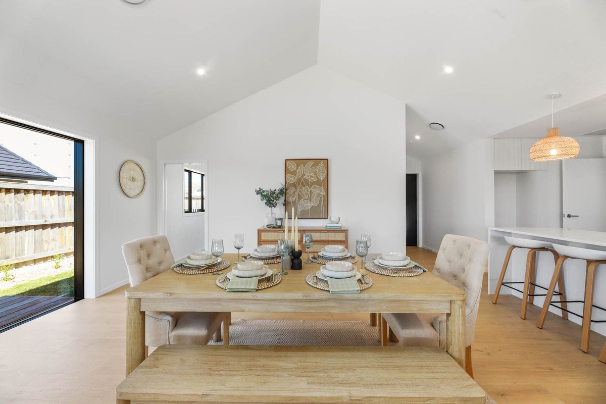 10 Whareatea Road, REDWOODTOWN, BLENHEIM - Carousel 2