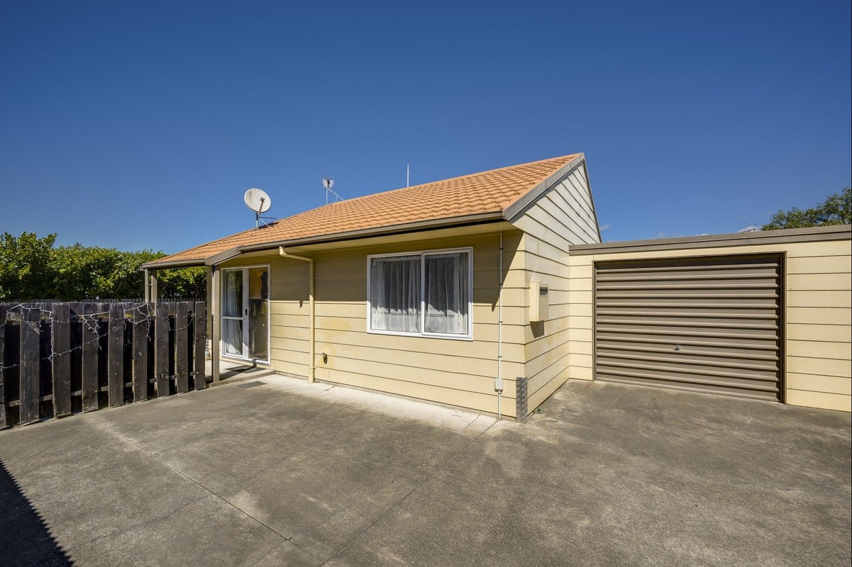 3/80 Latham Street, Marewa, Napier - Carousel 1