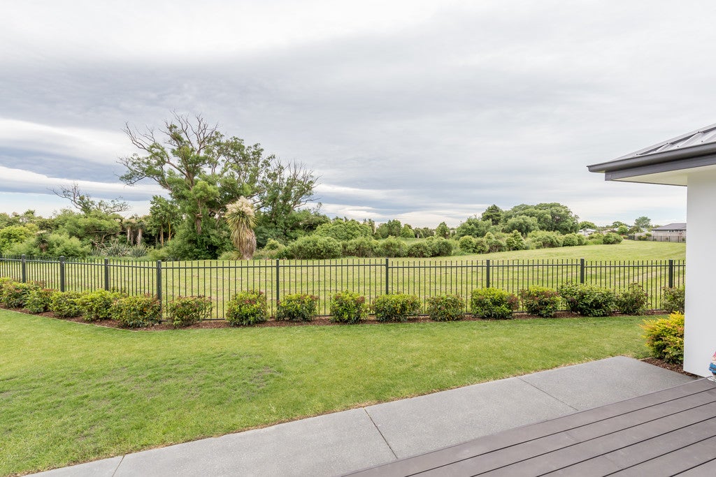 39 Euphrasie Drive, Aidanfield, Christchurch - Carousel 2