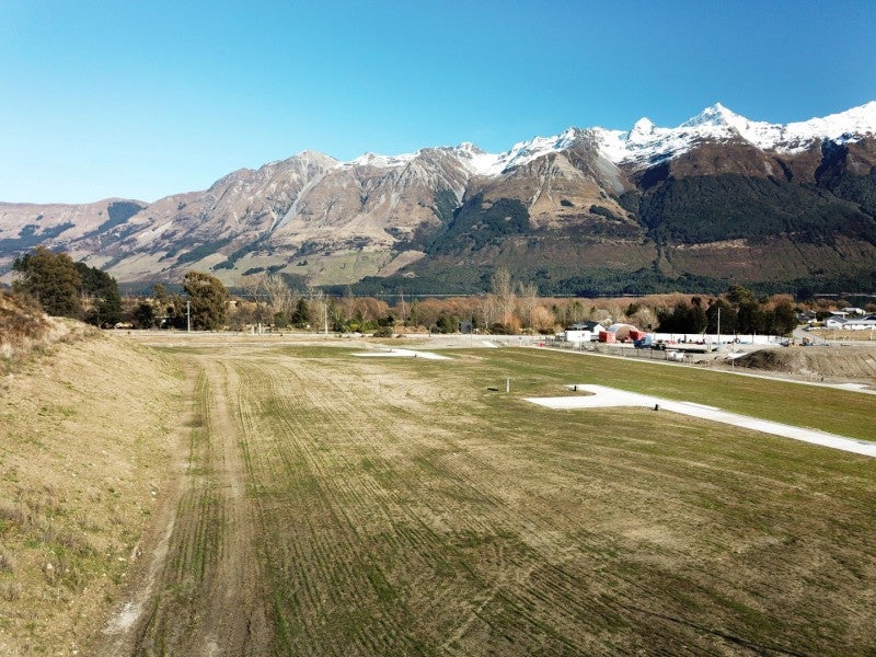 7 Buckler Burn Street, Glenorchy, Glenorchy - Carousel 6