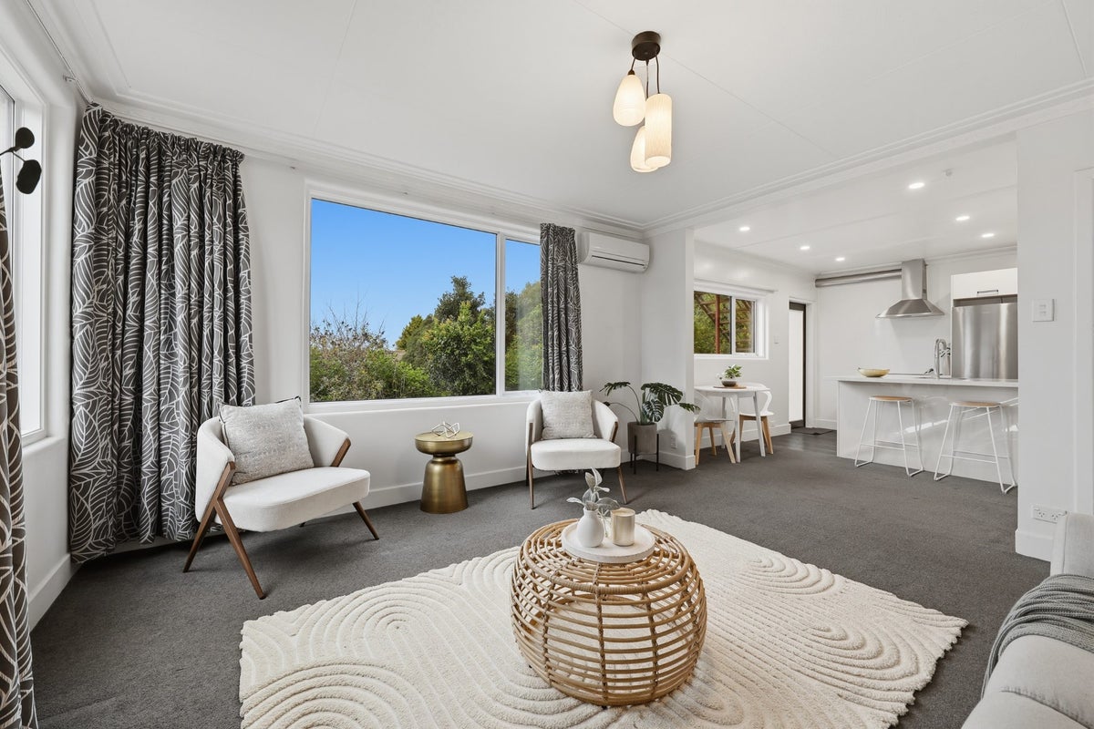 67A Hawthorn Avenue, Mornington, Dunedin - Carousel 1