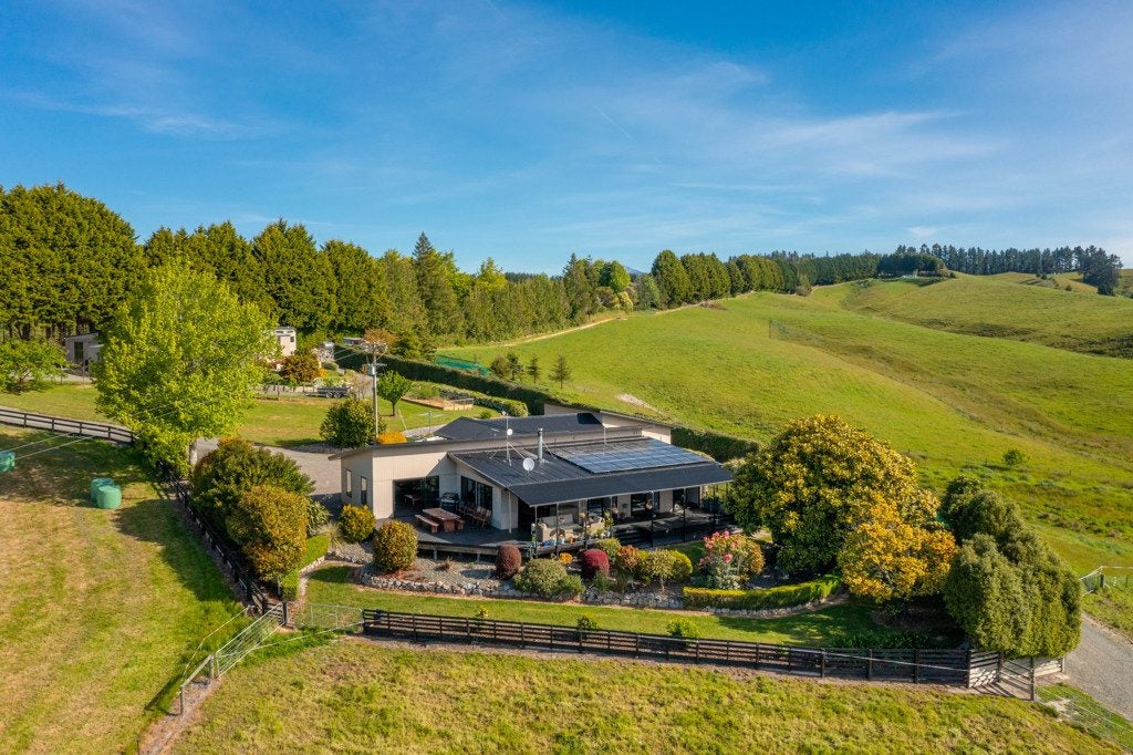 182 Malling Road, Redwood Valley, Richmond - Carousel 2