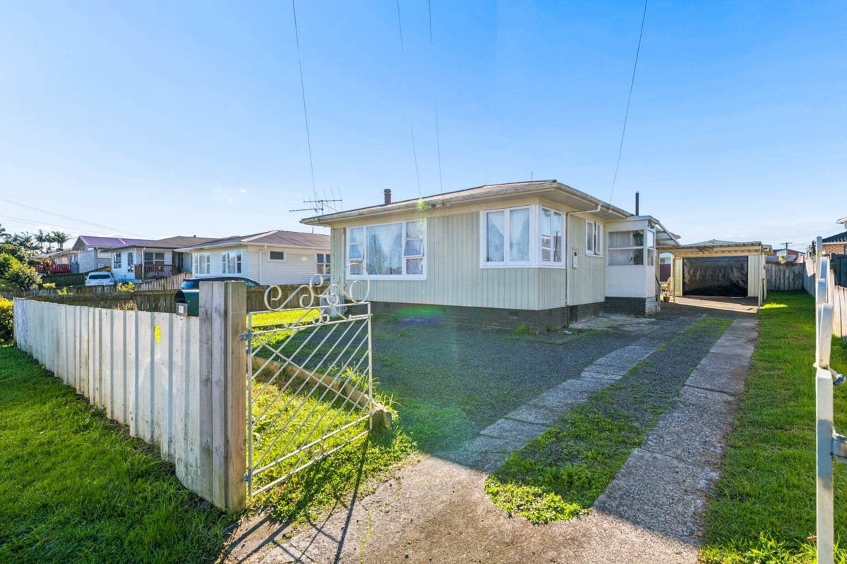46 Rogers Road, Manurewa, Auckland - Carousel 2