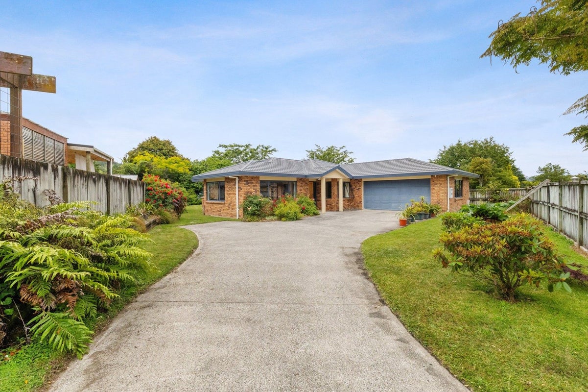 42 Paul Street, Pukehangi, Rotorua - Carousel 1