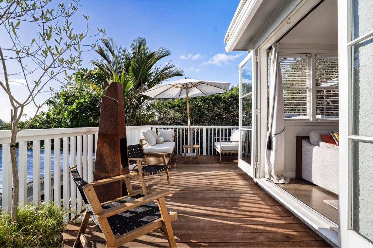 191 Glengarry Road, Glen Eden, Auckland - Carousel 2