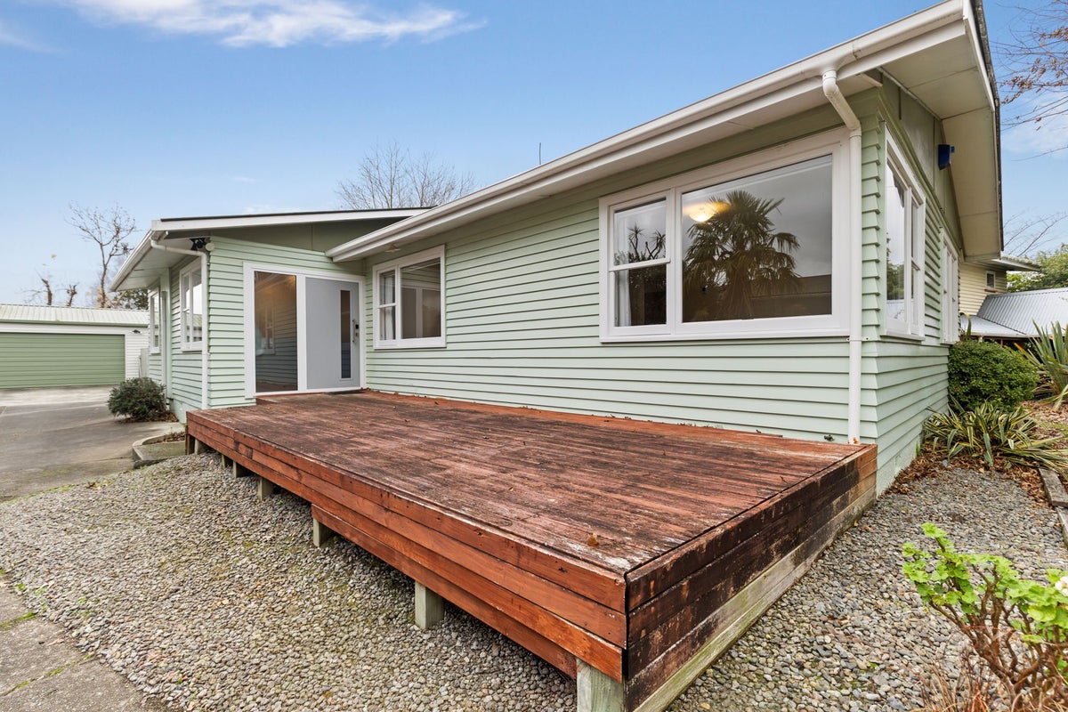 7 Lifford Place, Awapuni, Palmerston North - Carousel 17