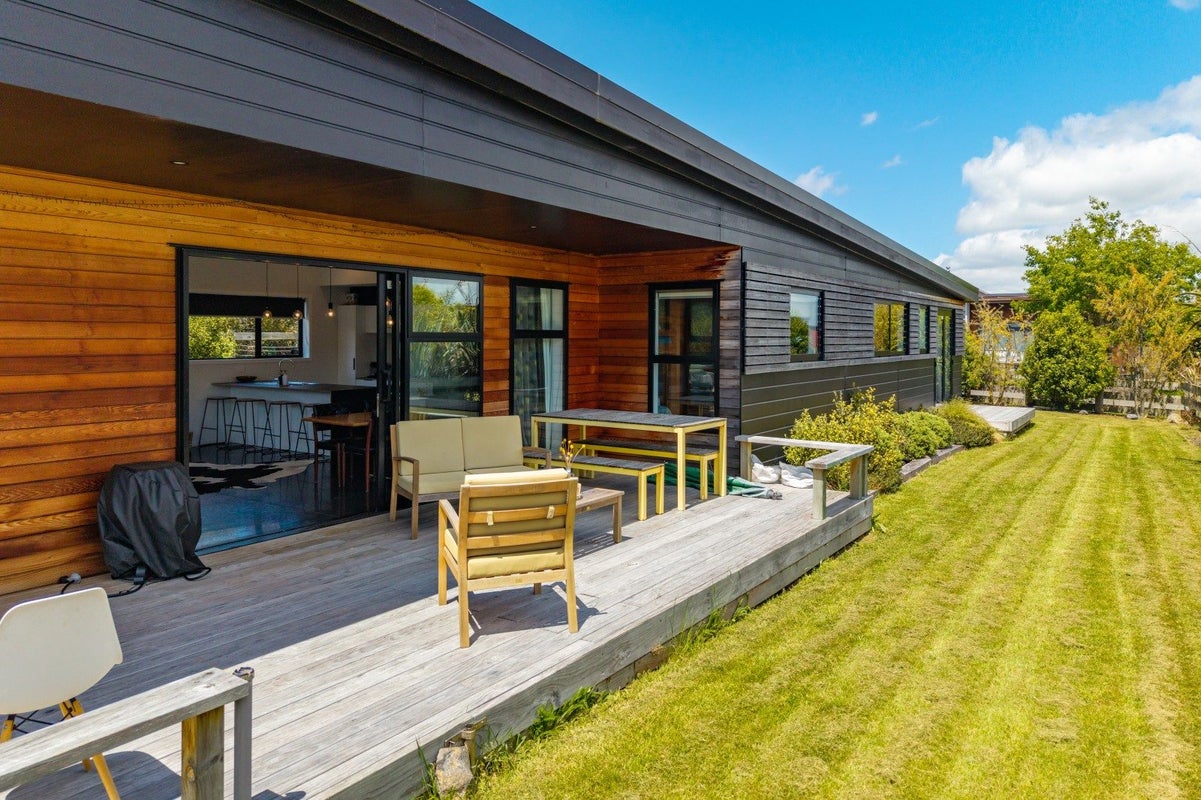 2 Magnolia Way, Ohakune, Ohakune - Carousel 1