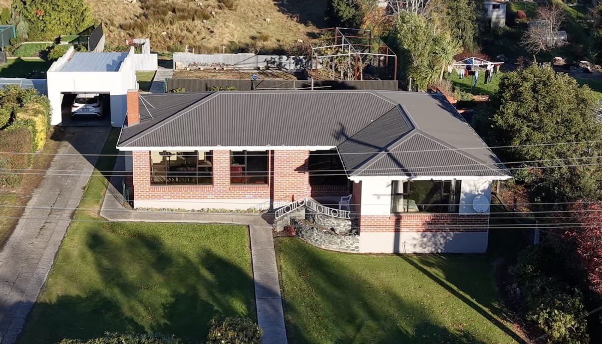 28 Harwich Street, Balclutha - Carousel 24