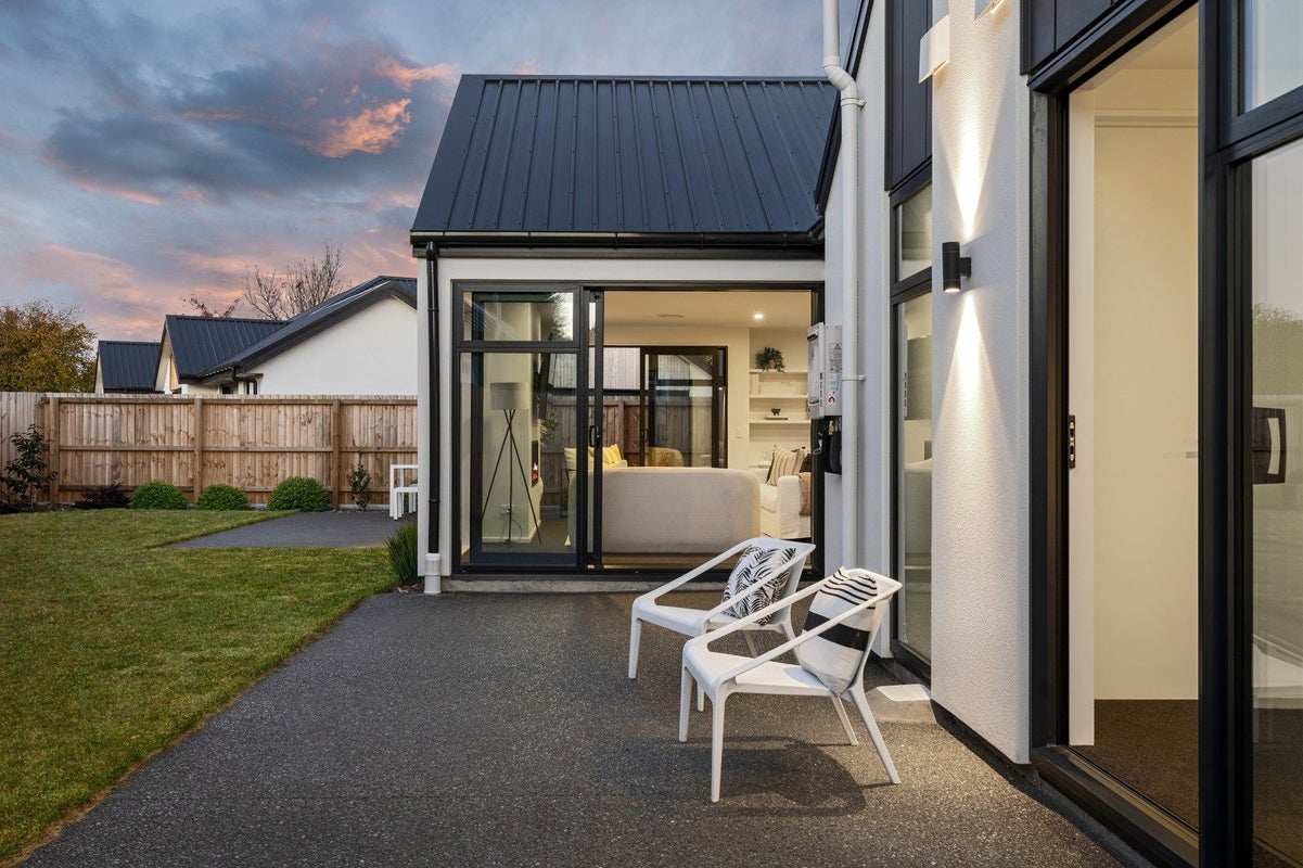 100 Wairakei Road, Bryndwr, Christchurch - Carousel 18