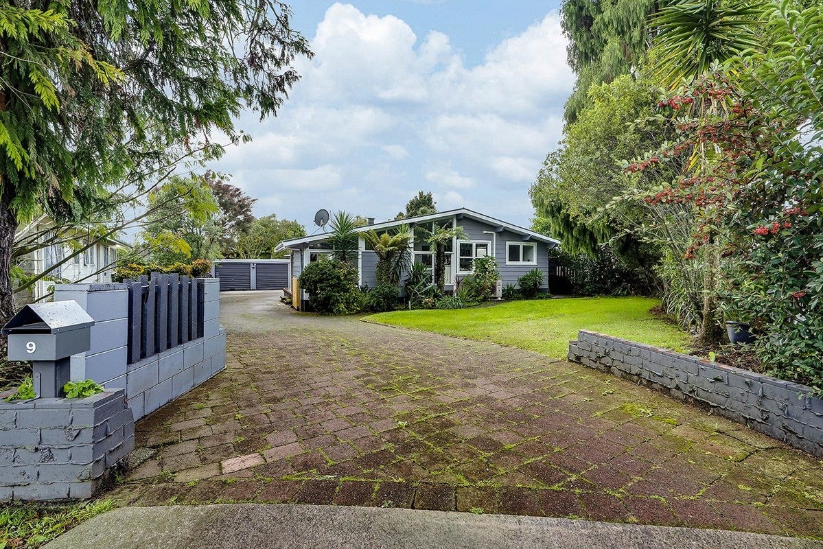 9 Madison Place, Dinsdale, Hamilton - Carousel 2