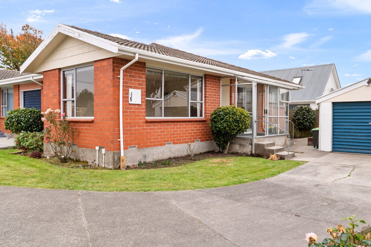 1A Mallett Place, Halswell, Christchurch - Carousel 1
