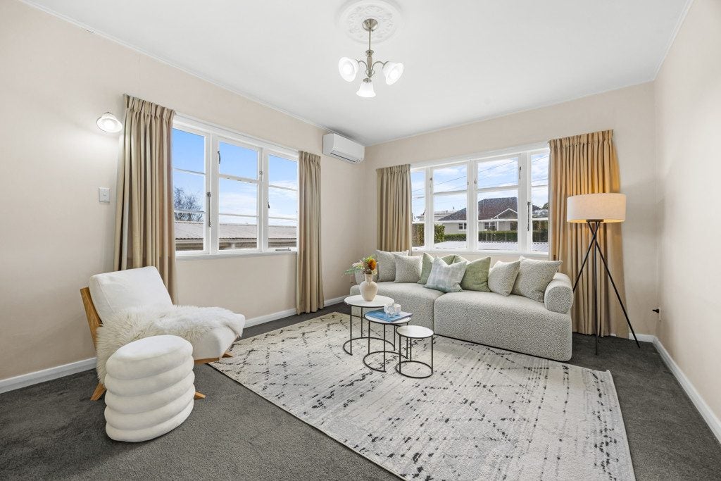 21 Bonnie Brae Road, Meadowbank, Auckland - Carousel 2