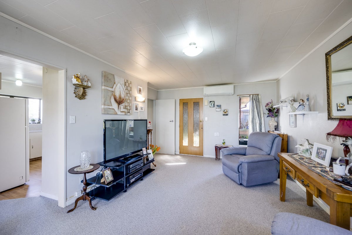 4/92 Guppy Road, Greenmeadows, Napier - Carousel 2