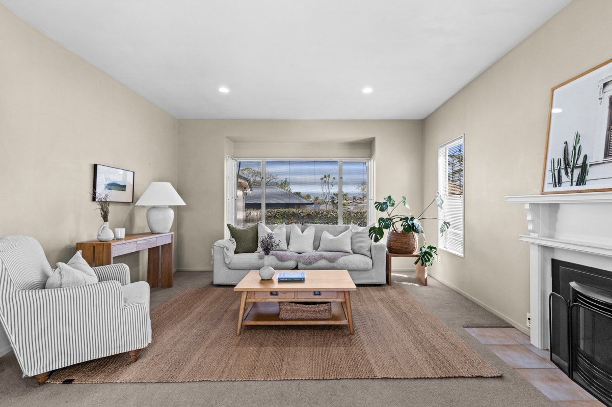 14 Chambers ST, Havelock North, Hastings - Carousel 1
