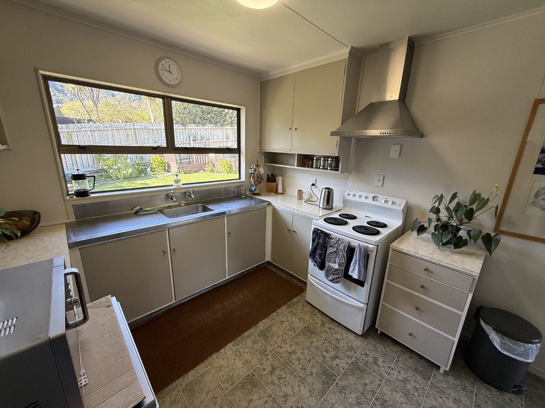 3 Ngapua Place, Atawhai, Nelson - Carousel 2