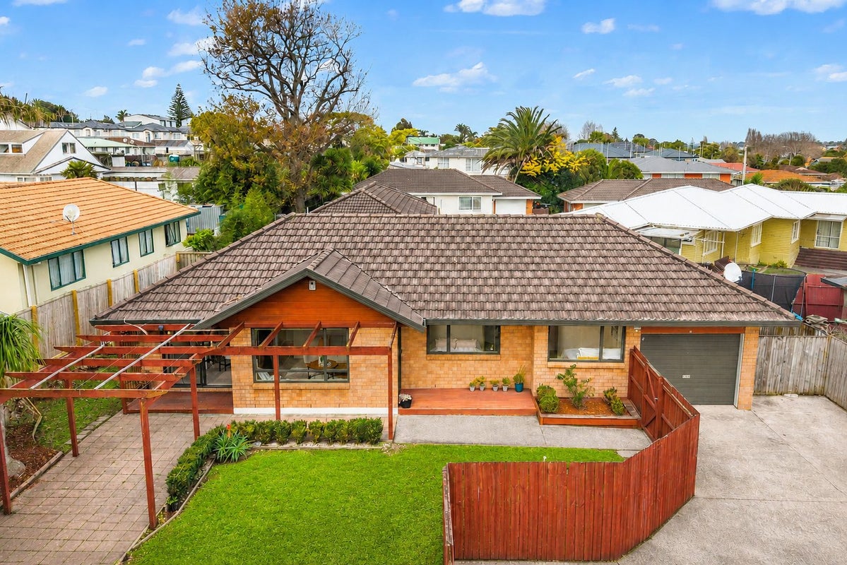 7/107 Maich Road, Manurewa, Auckland - Carousel 1