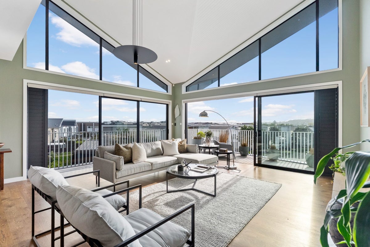 109 Bomb Point Drive, Hobsonville, Auckland - Carousel 1