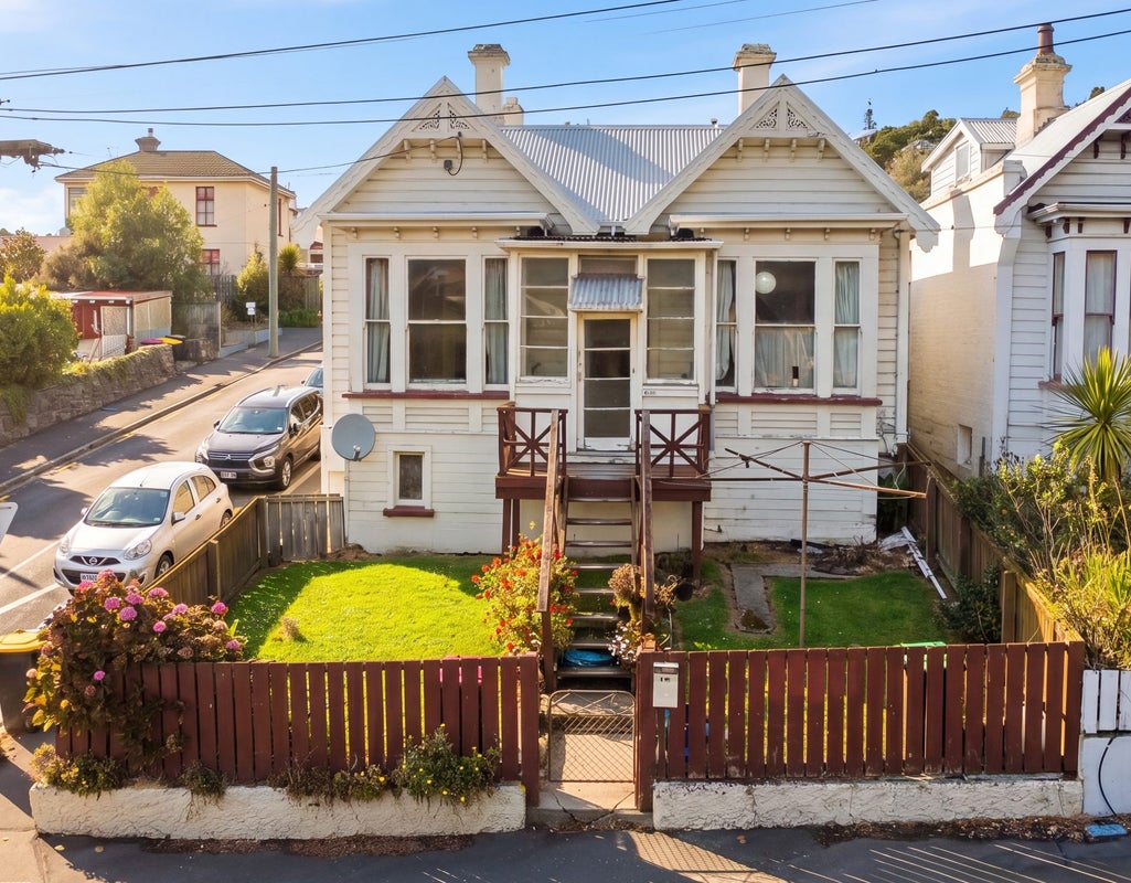 377 South Road, Caversham, Dunedin - Carousel 1