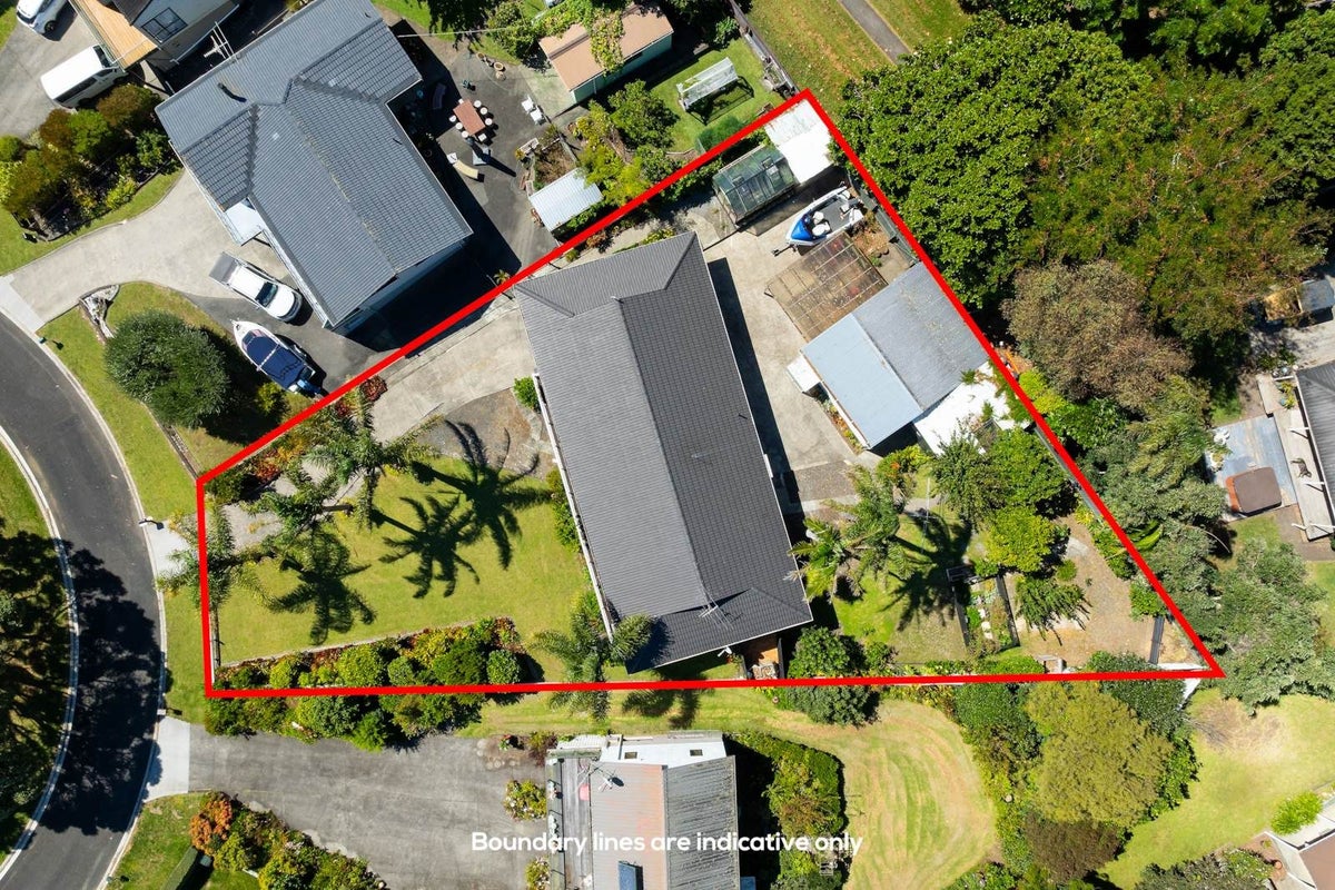 80 Torkar Road, Clarks Beach, Clarks Beach - Carousel 2