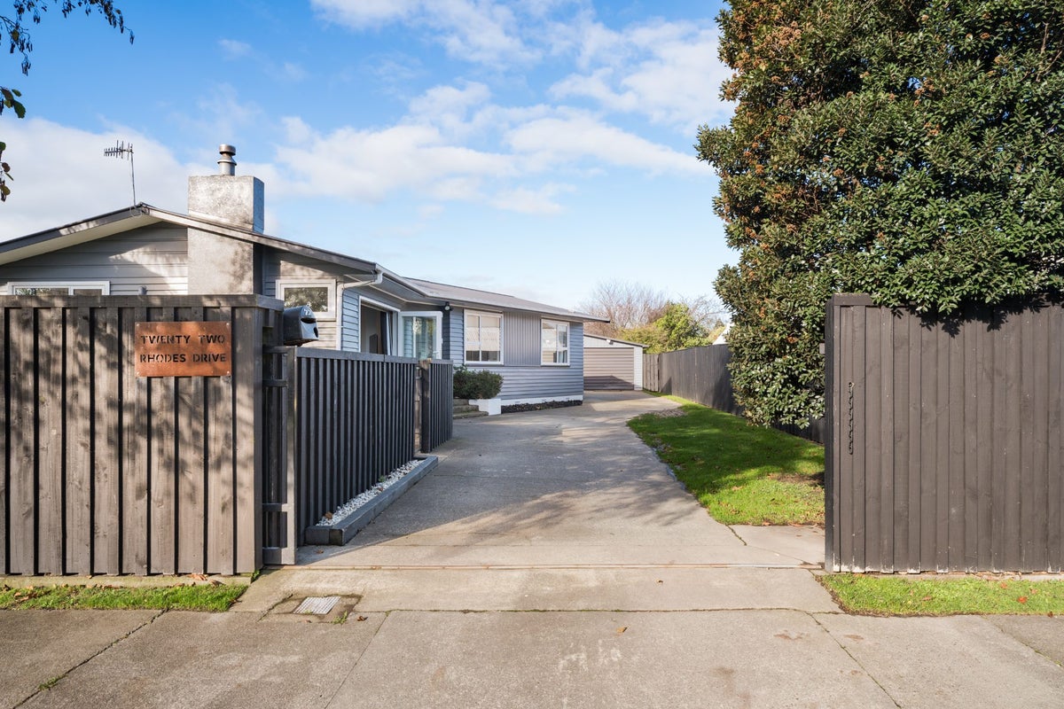 22 Rhodes Drive, Kelvin Grove, Palmerston North - Carousel 2