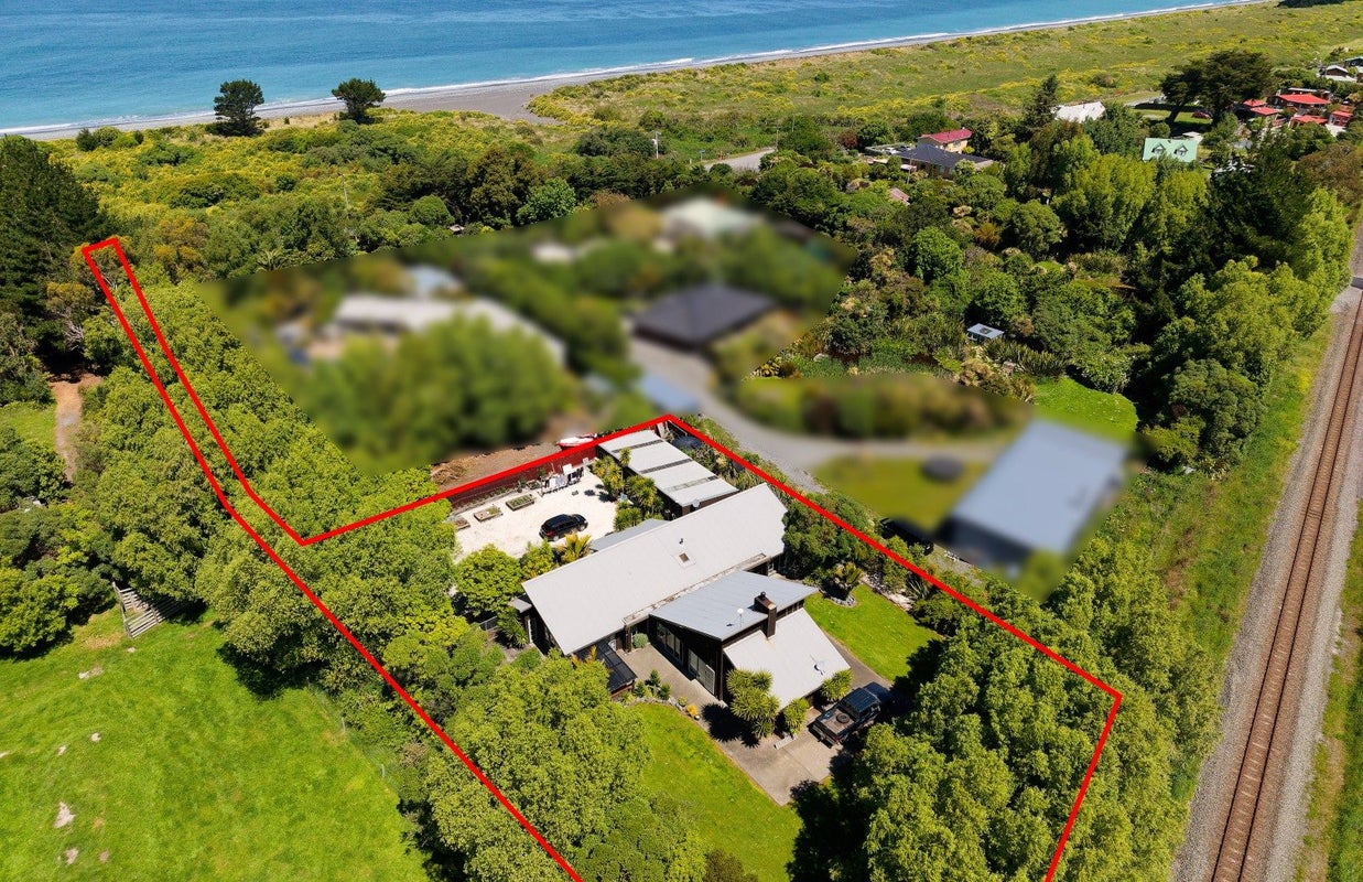 9A Old Beach Road, Kaikoura - Carousel 1