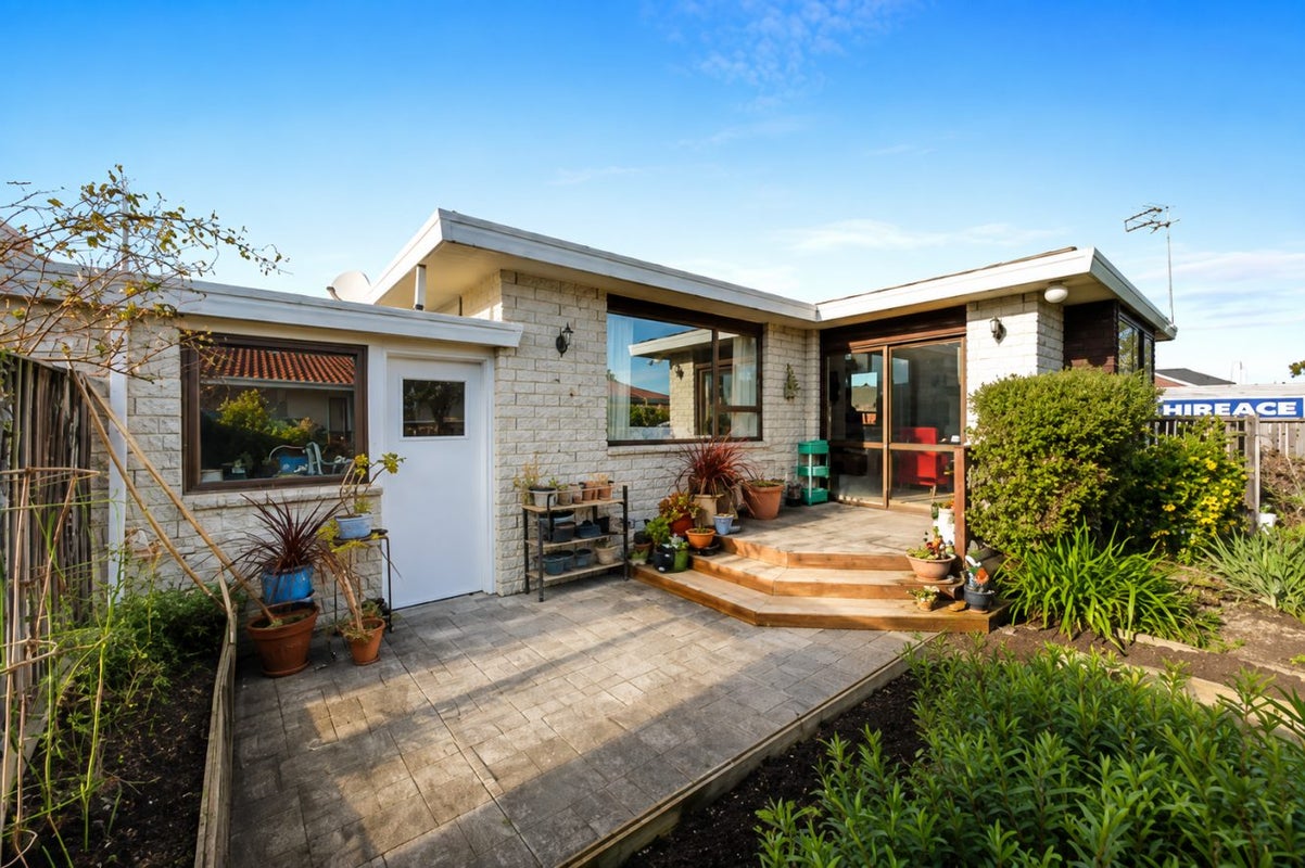 62A Bainton Street, Bishopdale, Christchurch - Carousel 2