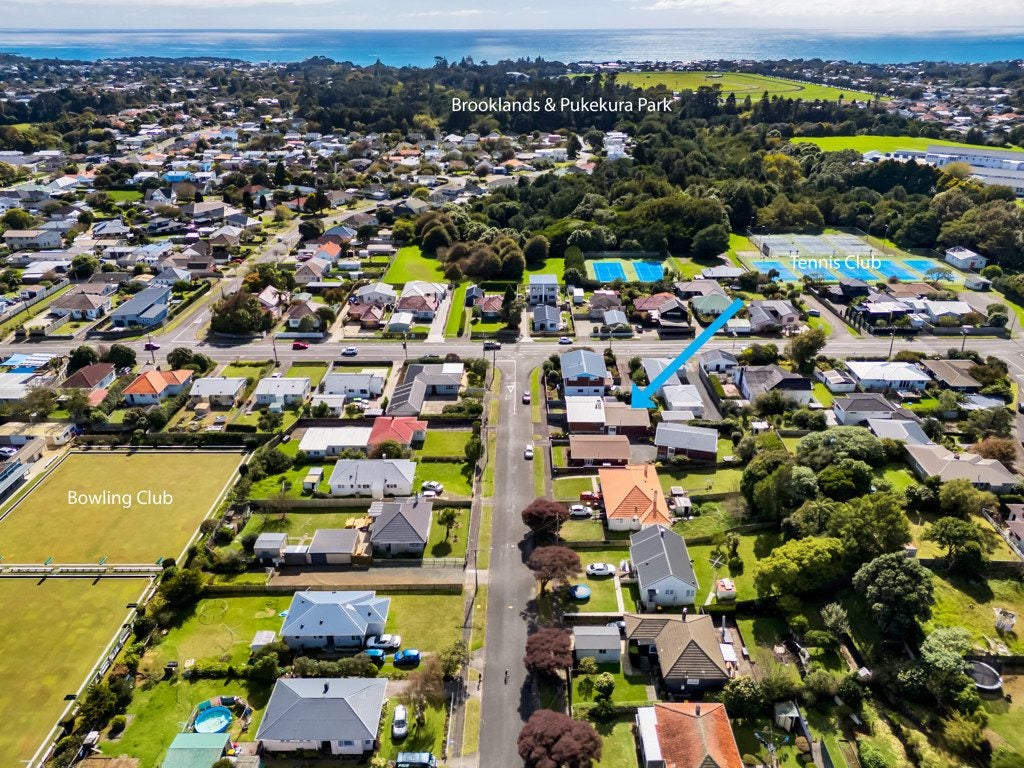 3B Bideford Street, Brooklands, New Plymouth - Carousel 2