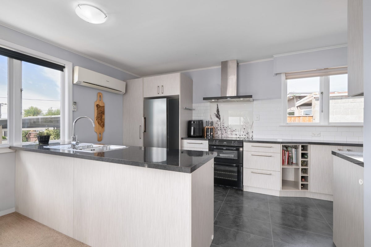 17A Belvue Crescent, Witherlea, Blenheim - Carousel 2