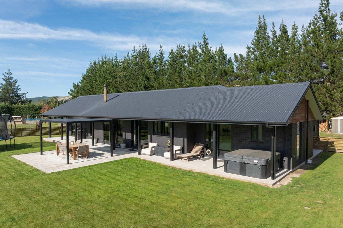 46 Cooper Street, Blenheim - Carousel 2