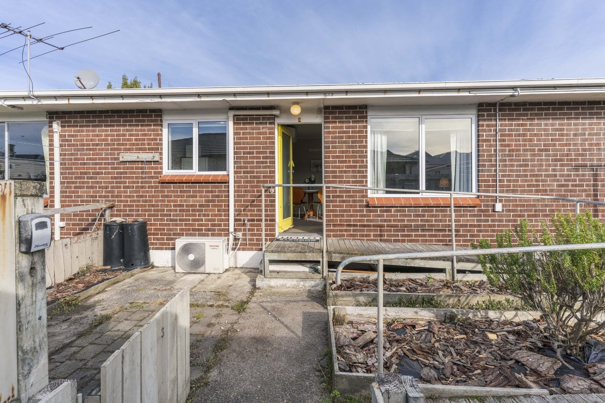 37C Ascot Street, Saint Kilda, Dunedin - Carousel 1