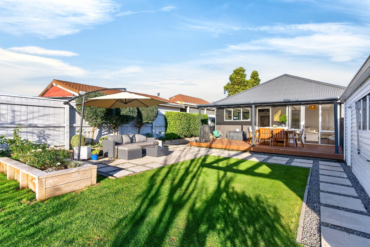 164 McLeod Street, Elderslea, Upper Hutt - Carousel 1