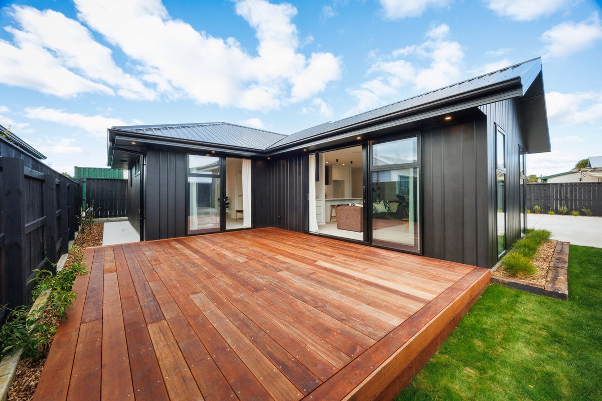 25A Brightwater Terrace, Terrace End, Palmerston North - Carousel 2
