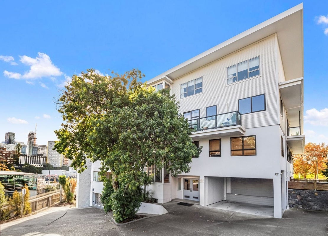 1B/30 Heather Street, Parnell, Auckland - Carousel 1