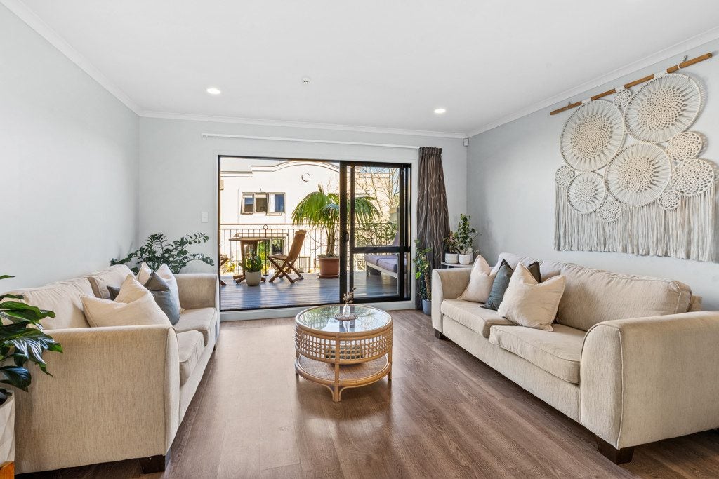 13/168 Mokoia Road, Chatswood, Auckland - Carousel 2